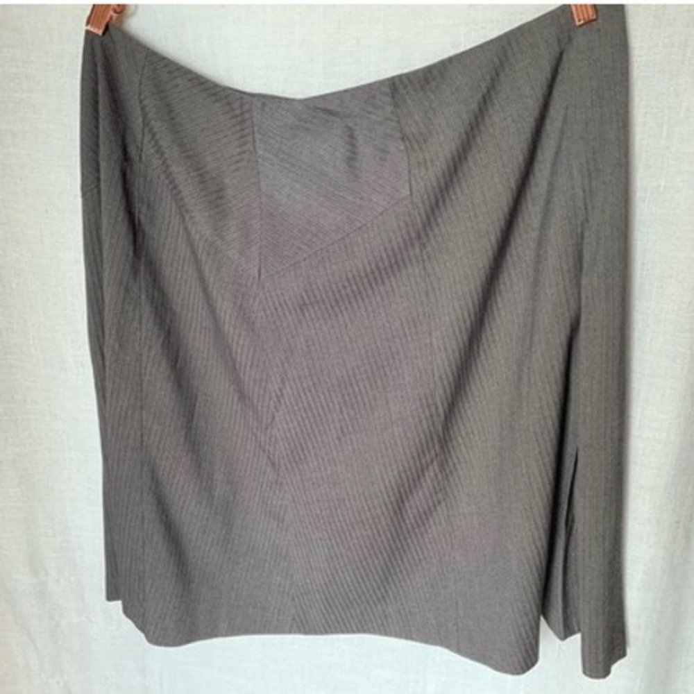 Merona Pinstripe Office Skirt Womens Size 20W Gray Classic Workwear Office - Picture 3 of 16